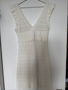 Line & Dot - Ivory Light Knit V-Neck Dress - Size M